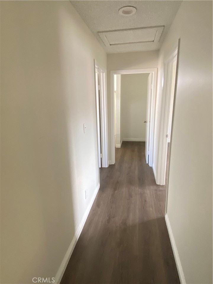 1518 Norman Pl - Photo 5 of 12