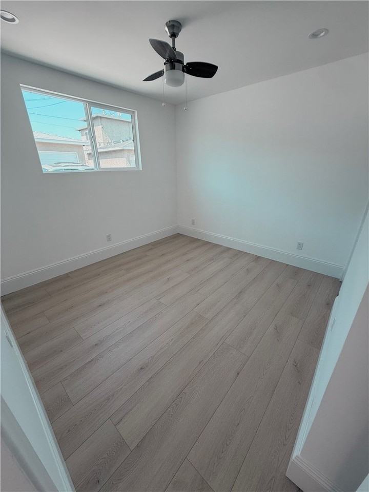 4151 W 172nd St - Photo 6 of 12