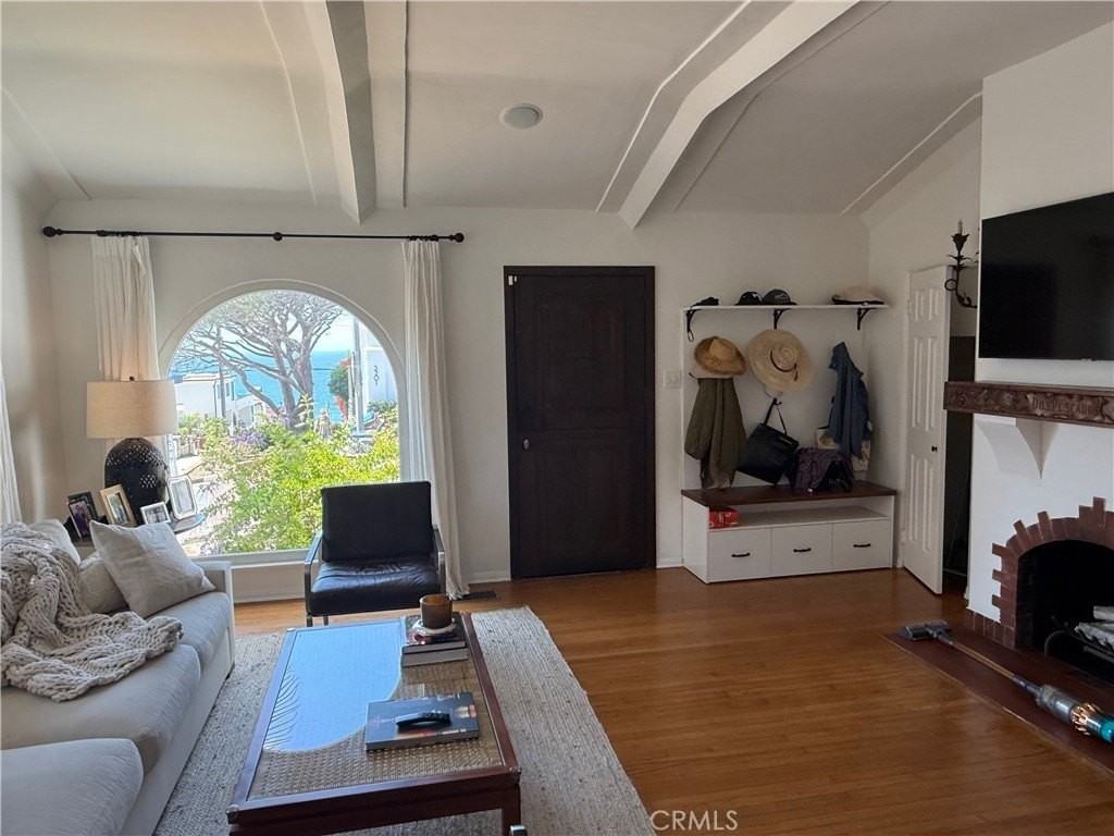 3200 Alma Ave - Photo 5 of 19