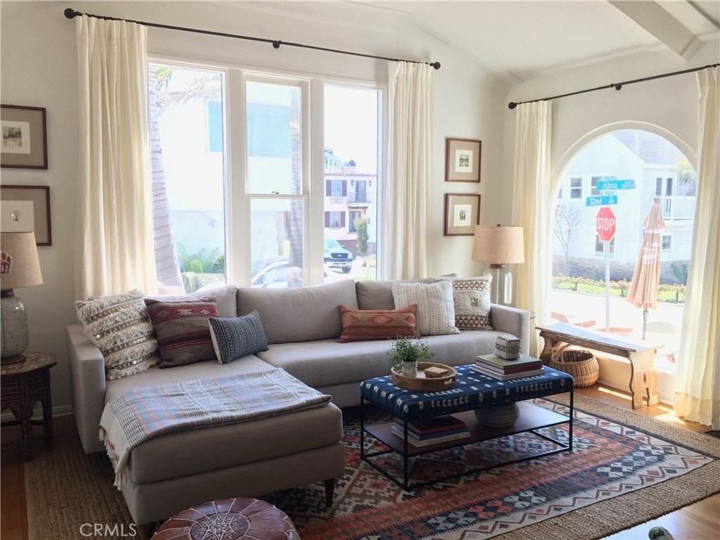 3200 Alma Ave - Photo 7 of 19