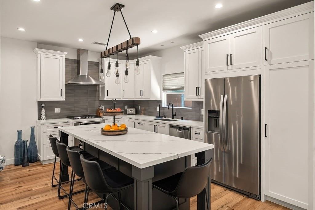 5332 Natick Ave - Photo 2 of 18