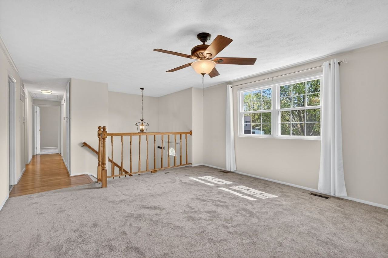 2806 Logway Rd #1 - Photo 3 of 33