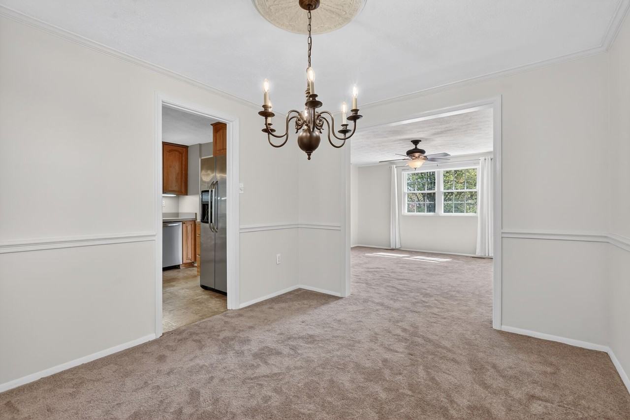 2806 Logway Rd #1 - Photo 5 of 33