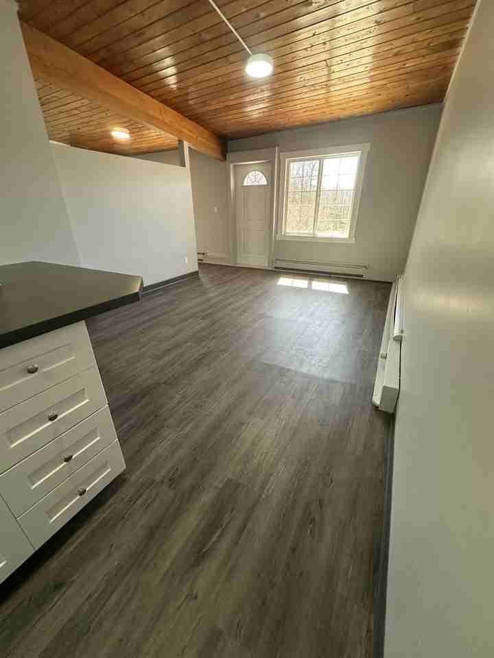 4621 Veterans Way - 37 #37DNR - Photo 2 of 7