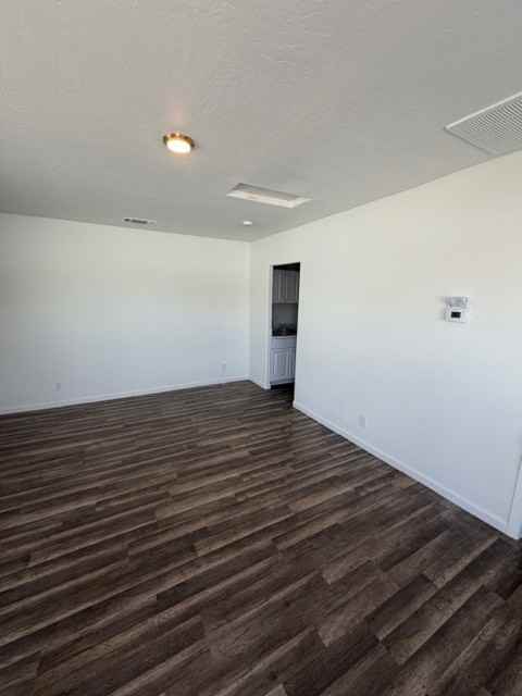 636 East Roosevelt Avenue - 642 B #642B - Photo 3 of 8