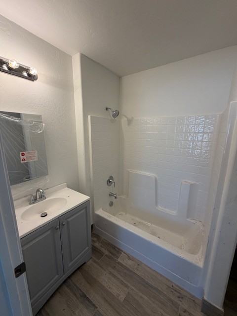 636 East Roosevelt Avenue - 642 B #642B - Photo 7 of 8