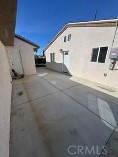 10537 Variel Ave - Photo 2 of 13