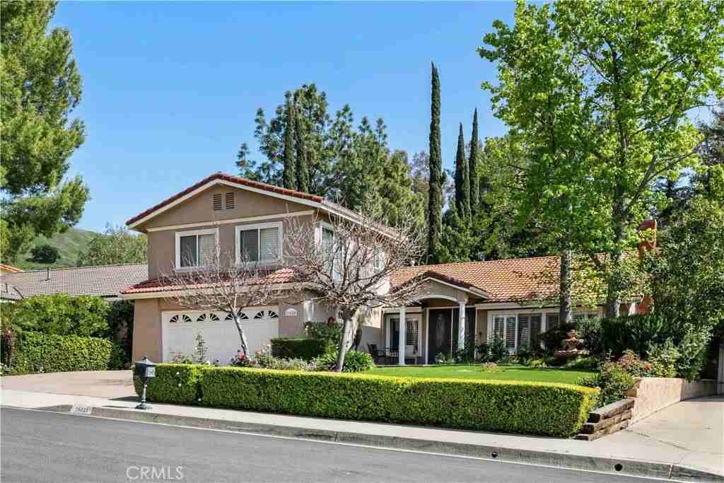 28820 Calabria Dr - Photo 2 of 50