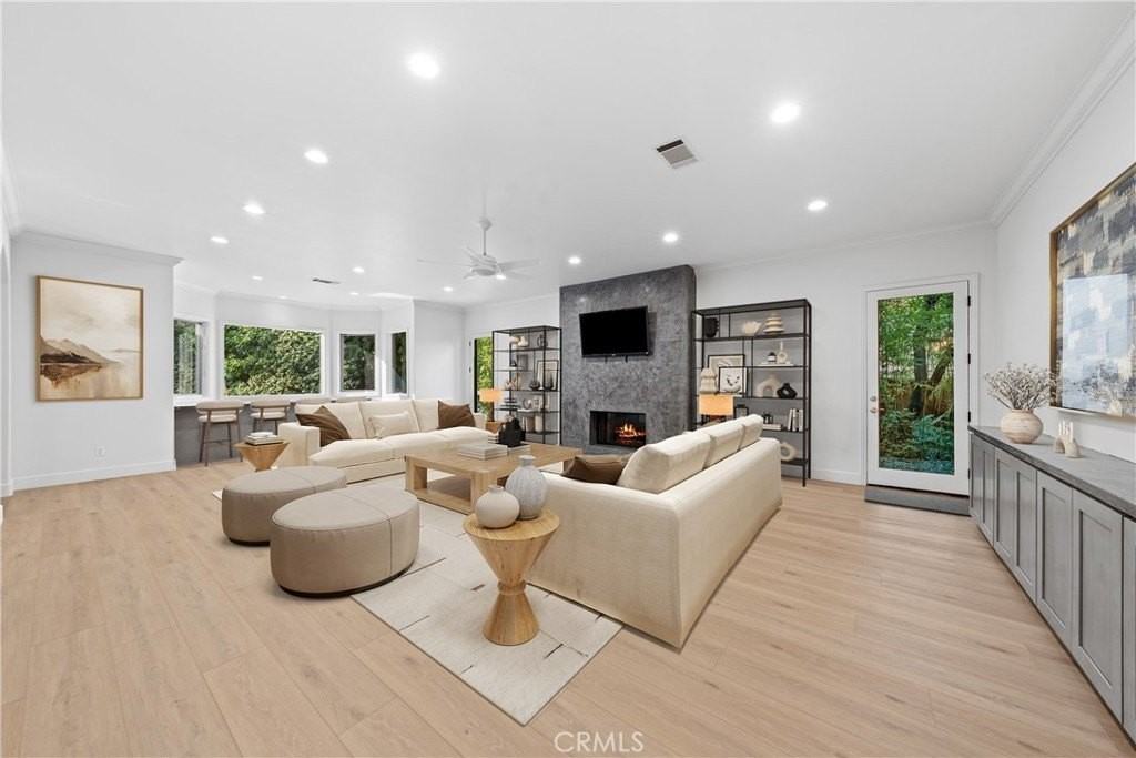 5418 Amber Cir - Photo 5 of 16