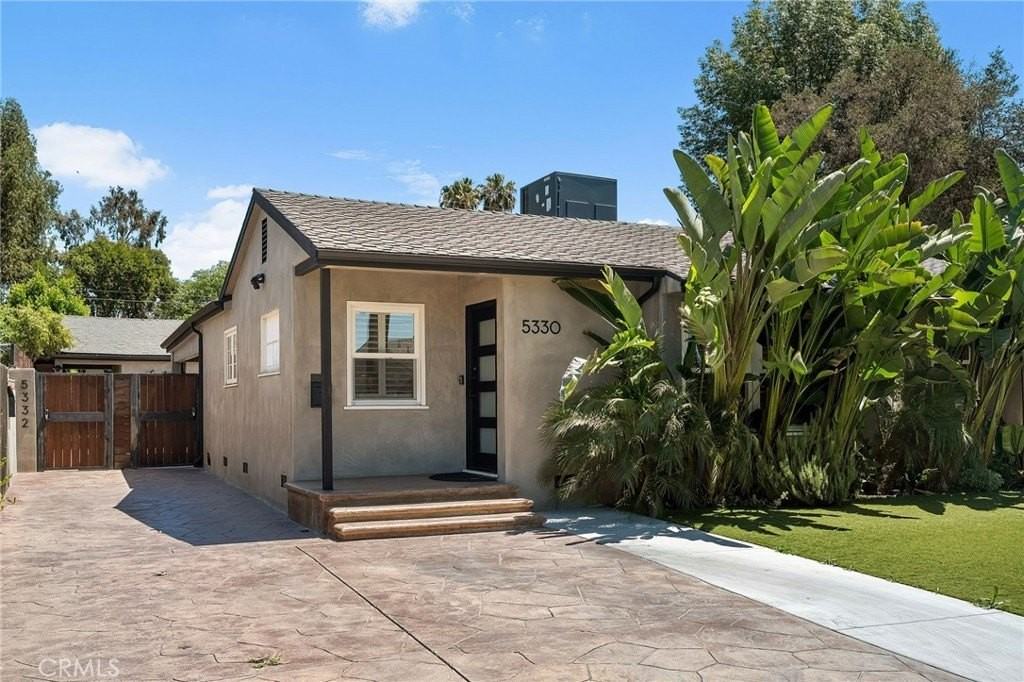 5330 Natick Ave - Photo 2 of 47