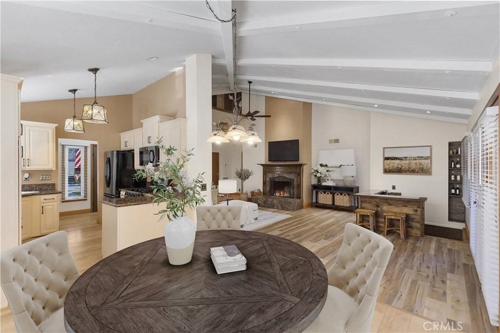 38501 Oaktree Loop - Photo 2 of 26