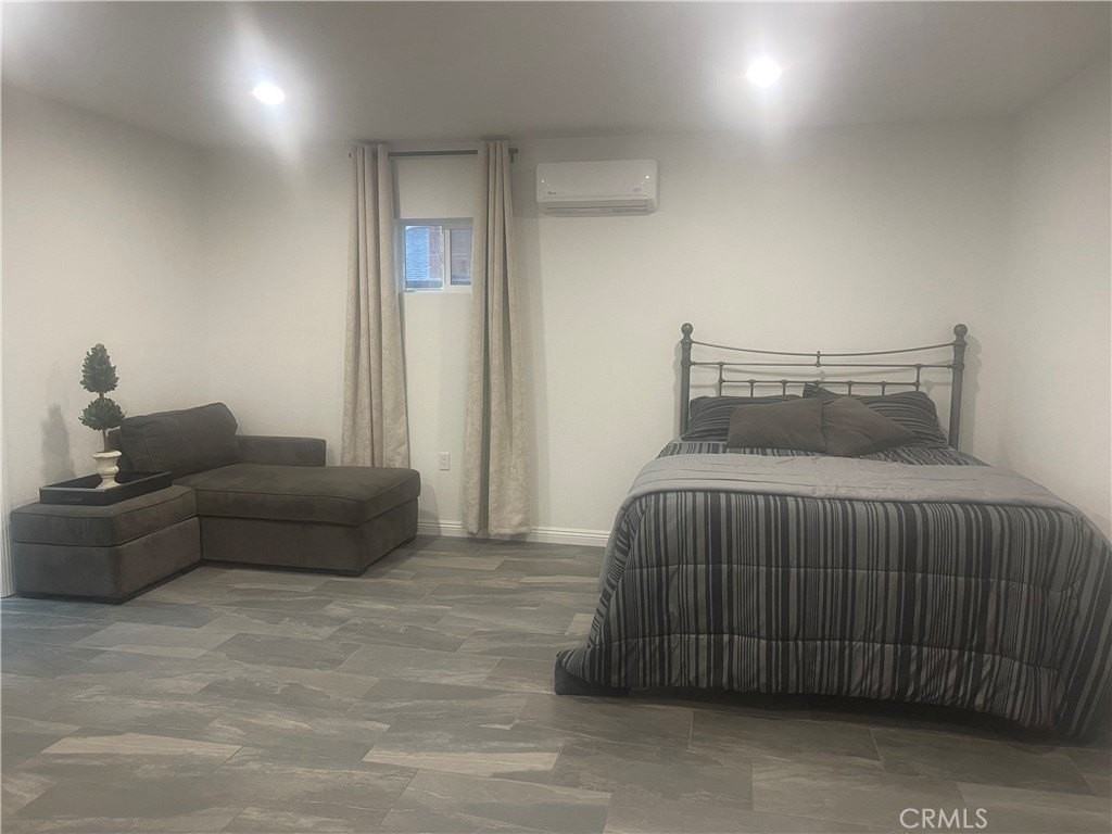 3062 Monroe St - Photo 7 of 12