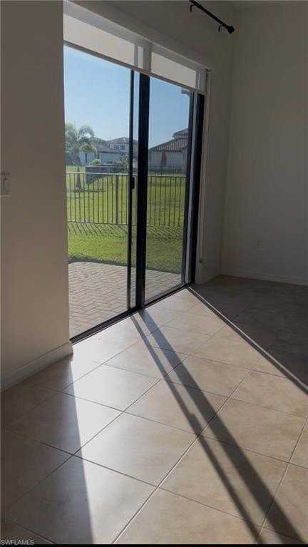 5474 Cassidy Ln - Photo 6 of 31