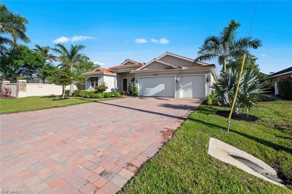 10581 Woodchuck Ln - Photo 2 of 49