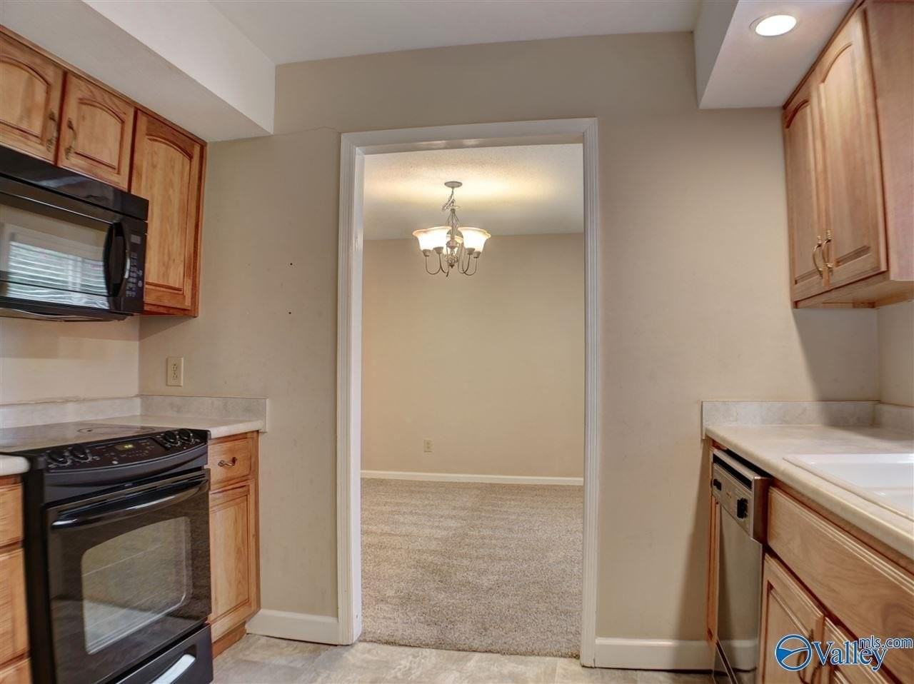 2503 Wynterhall Rd Se - Photo 6 of 17