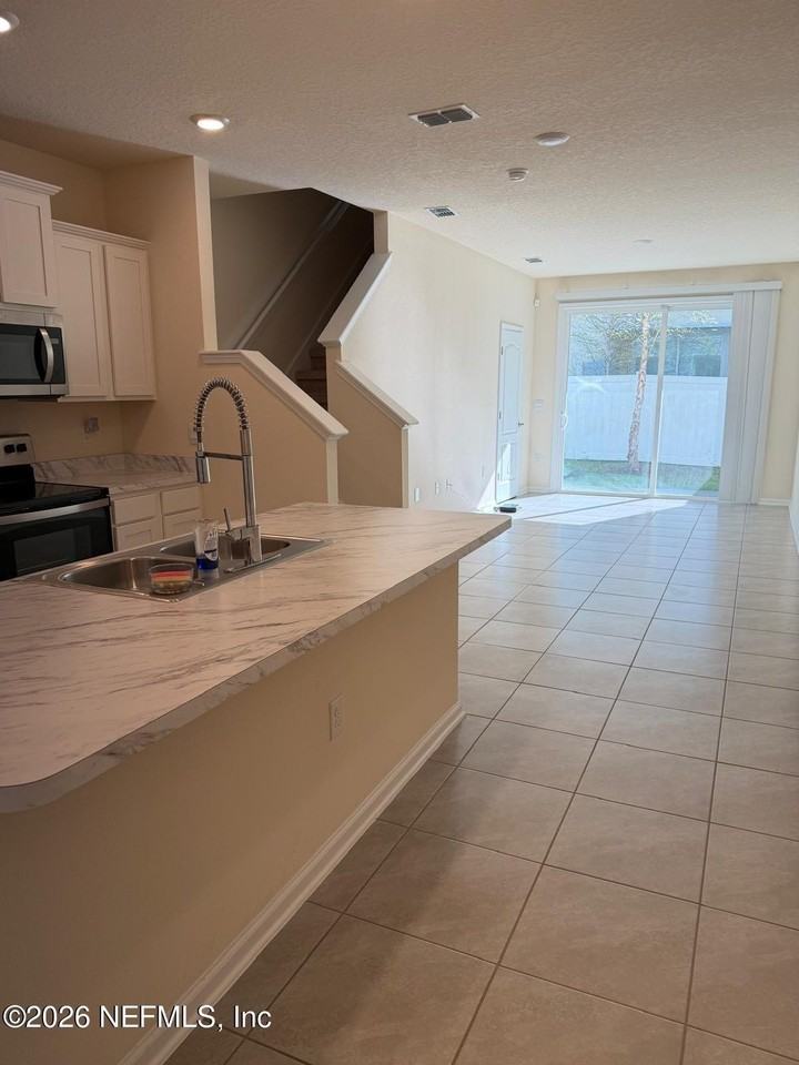 855 Centennial St - Photo 2 of 9