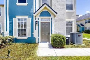 13703 Richmond Park Dr N #1905 - Photo 1 of 1