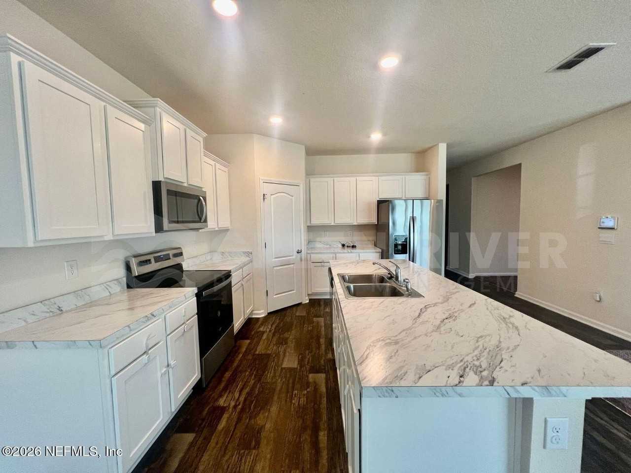 6181 Bucking Bronco Dr - Photo 7 of 50