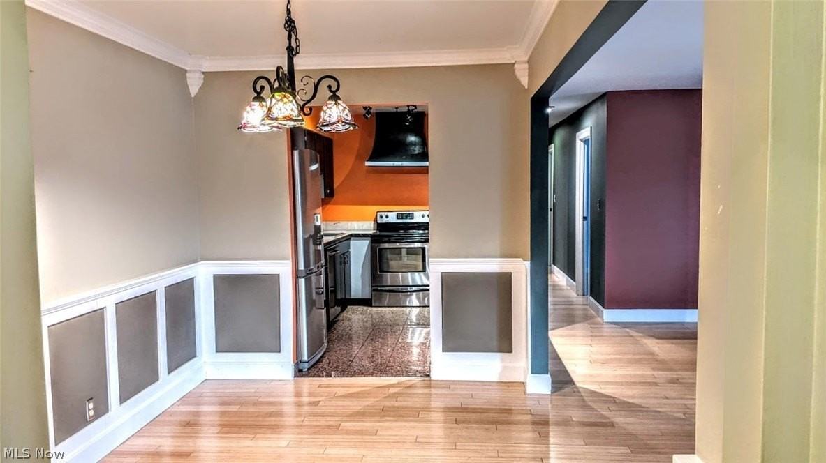 25 Trenton Sq - Photo 3 of 38