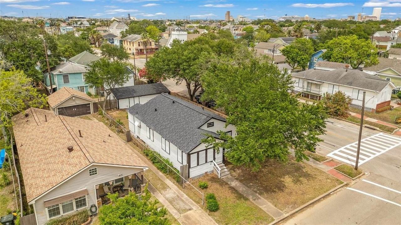 4102 Avenue N - Photo 2 of 44