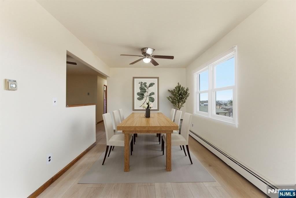 370 Henry St Apt 2 - Photo 5 of 23