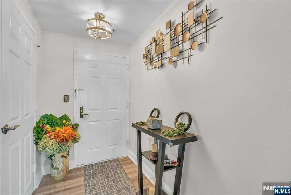 100 Old Palisade Rd - Photo 2 of 28