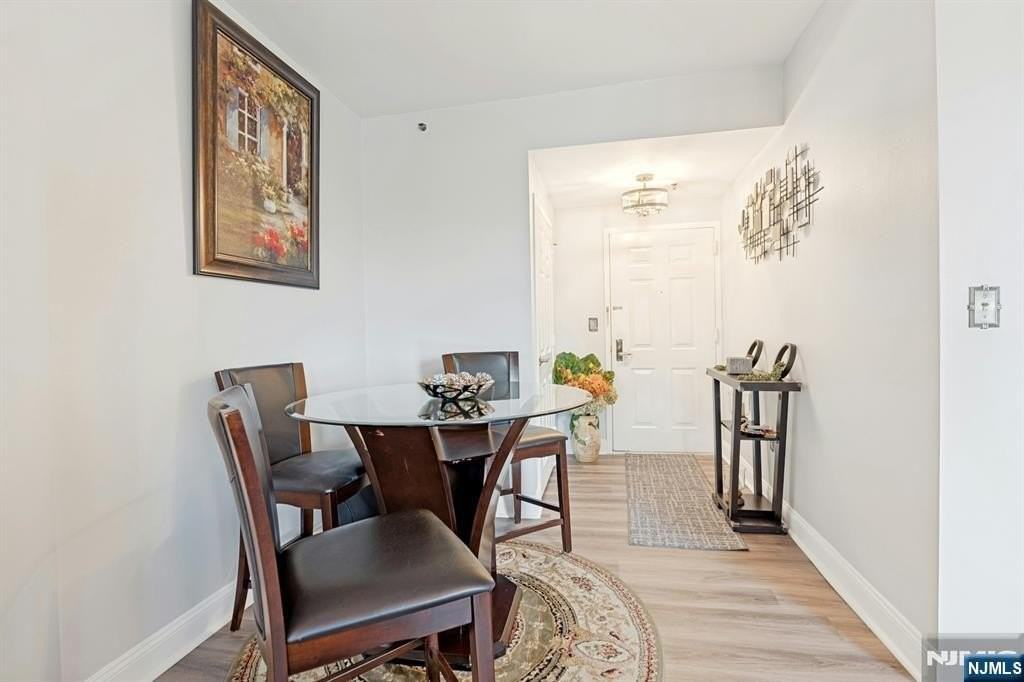 100 Old Palisade Rd - Photo 3 of 28