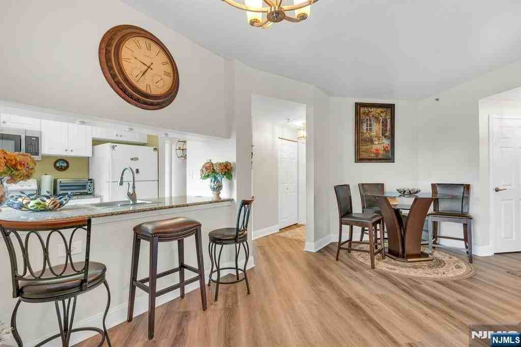 100 Old Palisade Rd - Photo 6 of 28