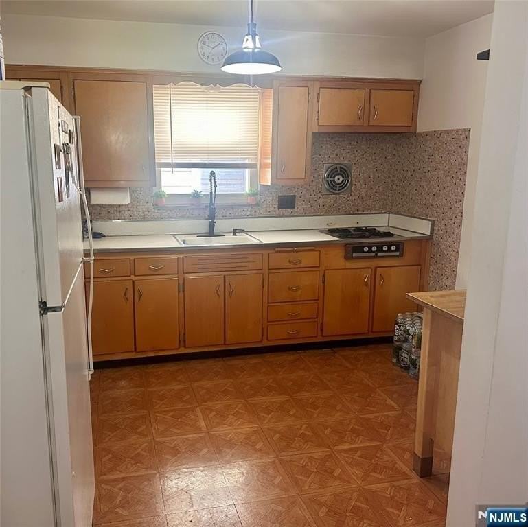 237 Riverview Pl - Photo 5 of 11