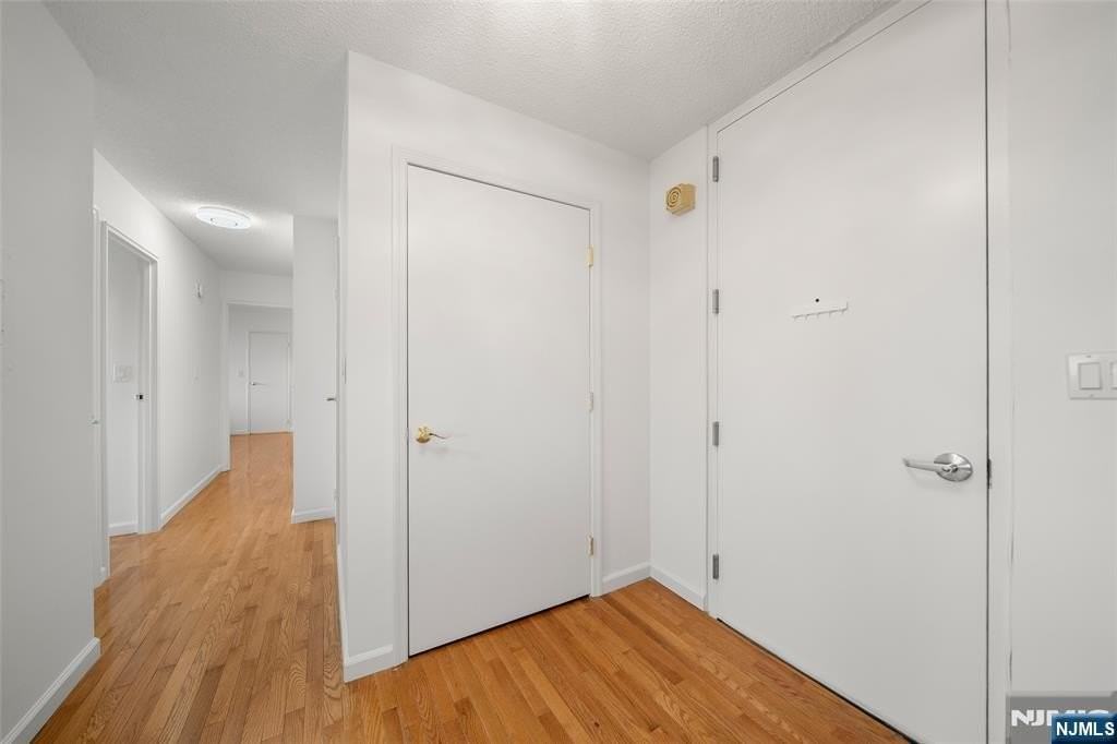 300 Winston 1723 - Photo 6 of 13