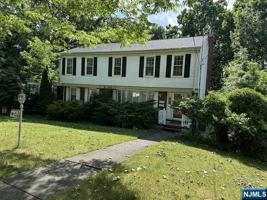 featured image of 63 N Farview Ave