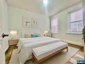 6045 Blvd 7E - Photo 1 of 1