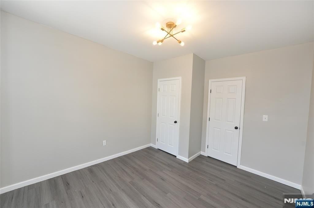 23 Bayview Ave - Photo 7 of 13