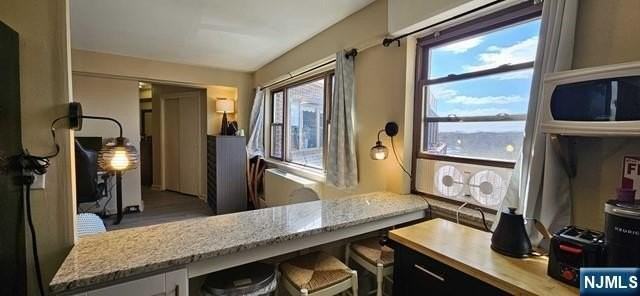 8800 Boulevard E - Photo 6 of 32