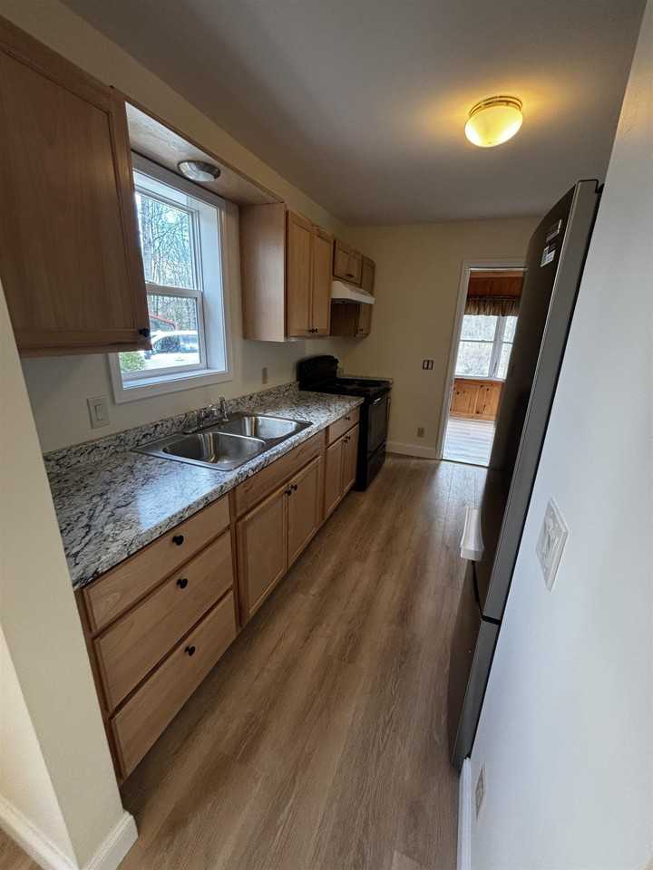 49 River Rd - Photo 7 of 21