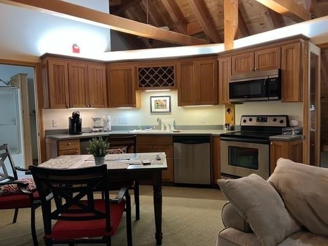 25 Southmayd St #4 - Photo 4 of 7