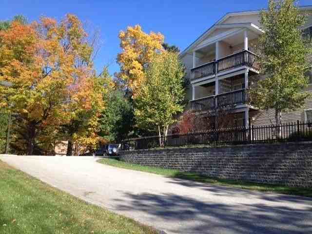 99 Mammoth Rd #11 - Photo 7 of 40