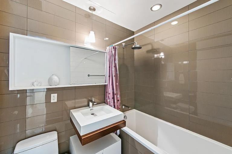 52 E 4th St - Photo 5 of 6