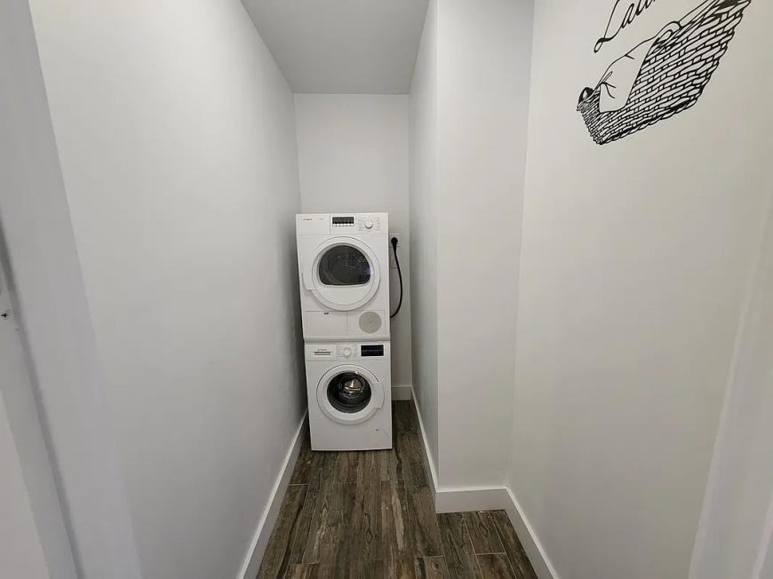 4240 Broadway - Photo 2 of 5