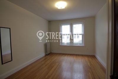 88 Maple St - Photo 6 of 10