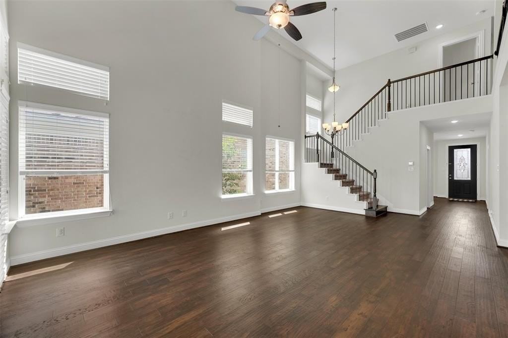 310 Myrtle Beach Dr - Photo 6 of 40