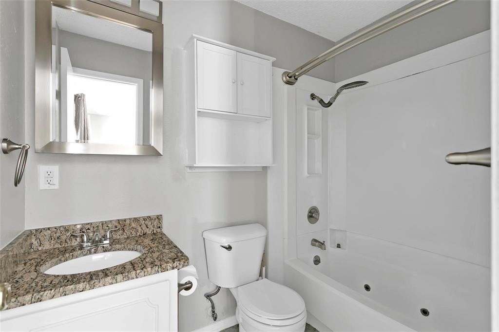 6104 Kelly Elliott Rd - Photo 5 of 25