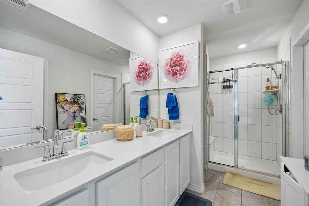 10104 Sunnyview Ln - Photo 5 of 14