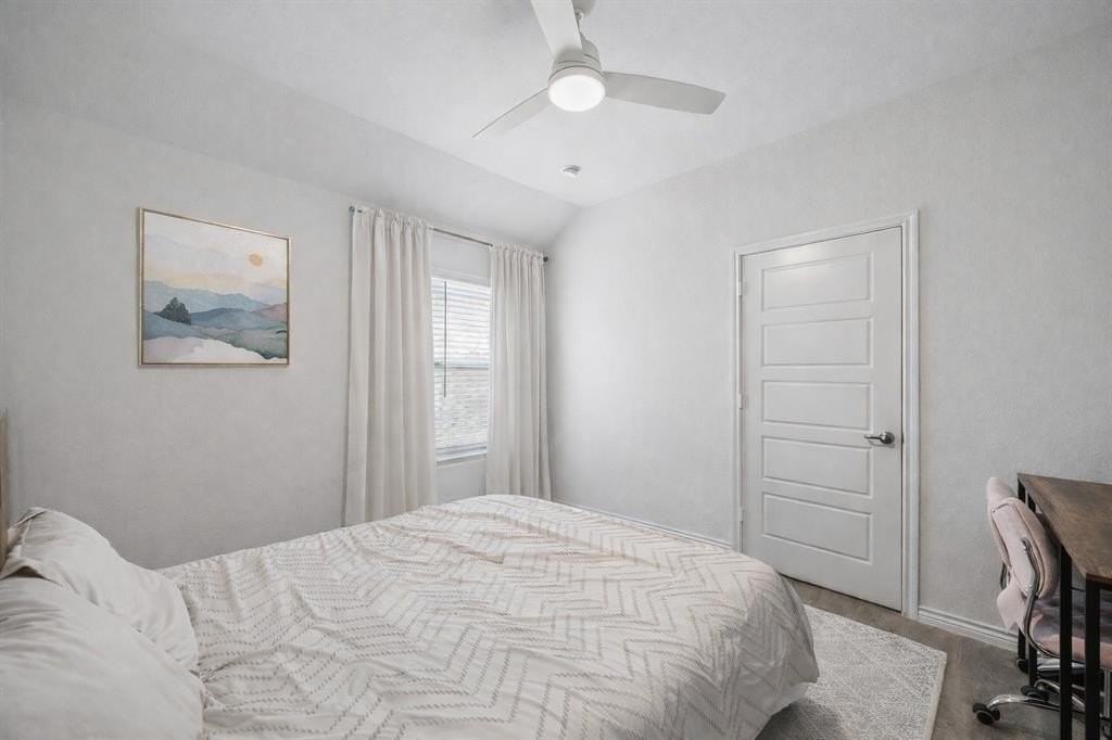 10104 Sunnyview Ln - Photo 6 of 14