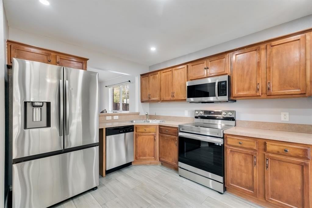 784 Tranquility Ln - Photo 4 of 22