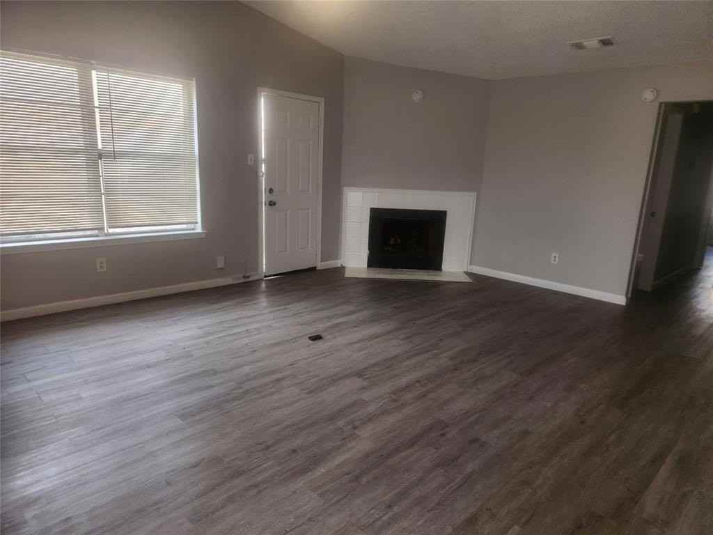 7471 Tiffany Meadows Ln - Photo 3 of 12