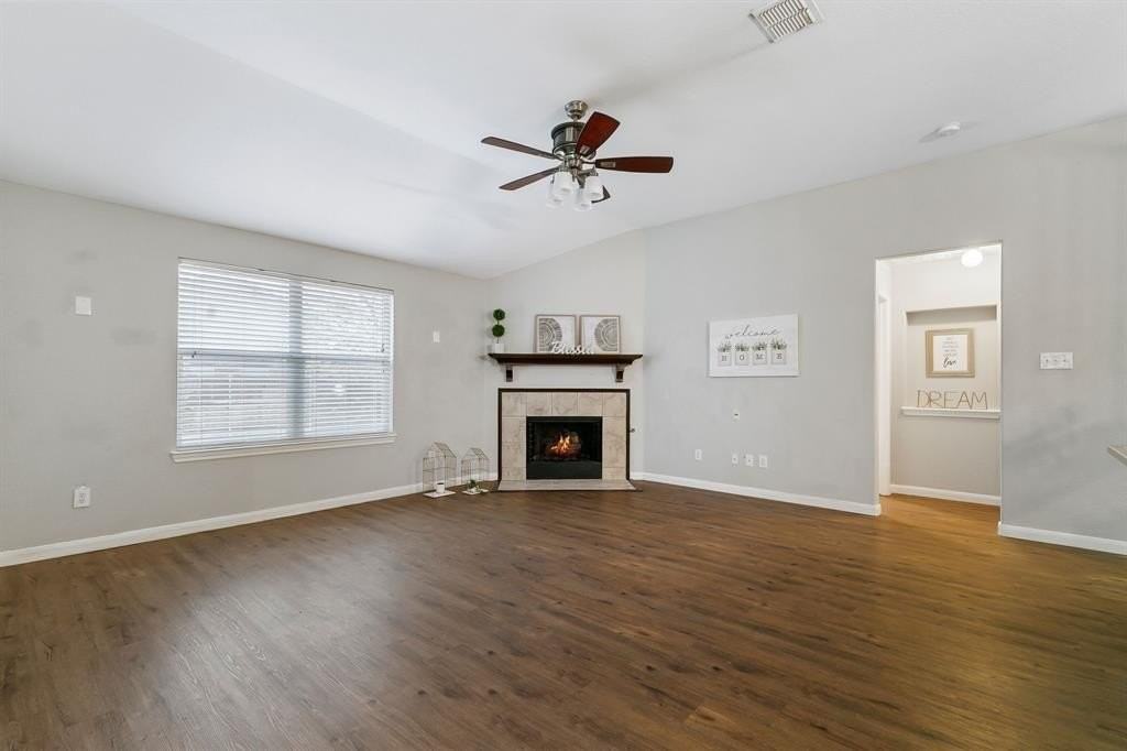 2832 Evening Mist Dr - Photo 4 of 33