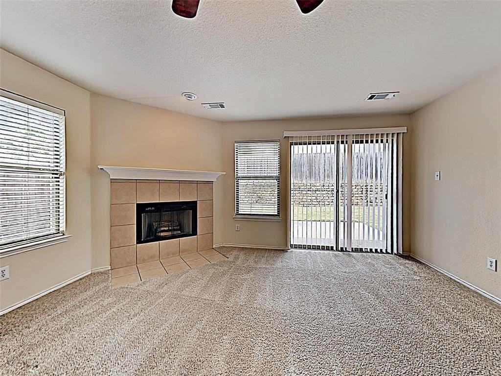 5117 Meridian Ln - Photo 2 of 12