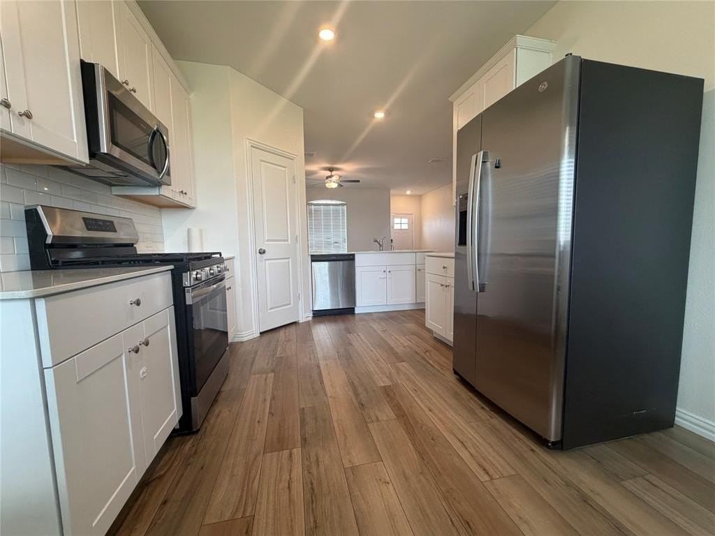 2412 Bold Venture Dr - Photo 3 of 15