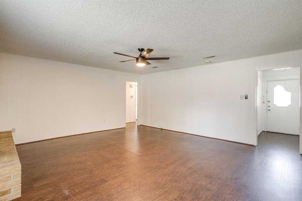 232 Linda Dr - Photo 5 of 18